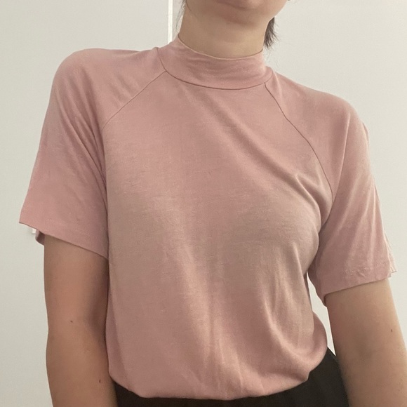 FRANK & OAK  MOCK NECK PINK SHORT SLEEVES TEE- XS - Picture 3 of 12
